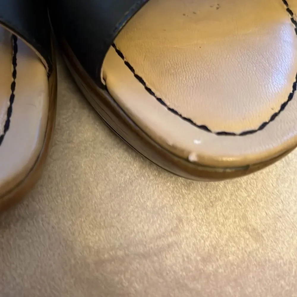 Dansko Leather Wedge Sandals Sz 8 39 EUC